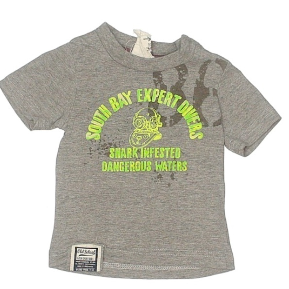 Mish sport dept South Bay expert divers shark tee 12 months